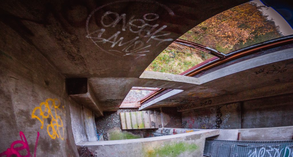 Urban exploration and abandoned architecture photography by Peter Gedeon